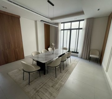 3a54aa5f 0372 4e6d 9d2e 854f95ddc2b7 360x320